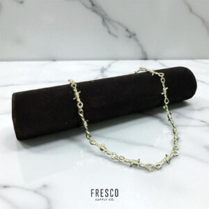 Collar de puas - C02